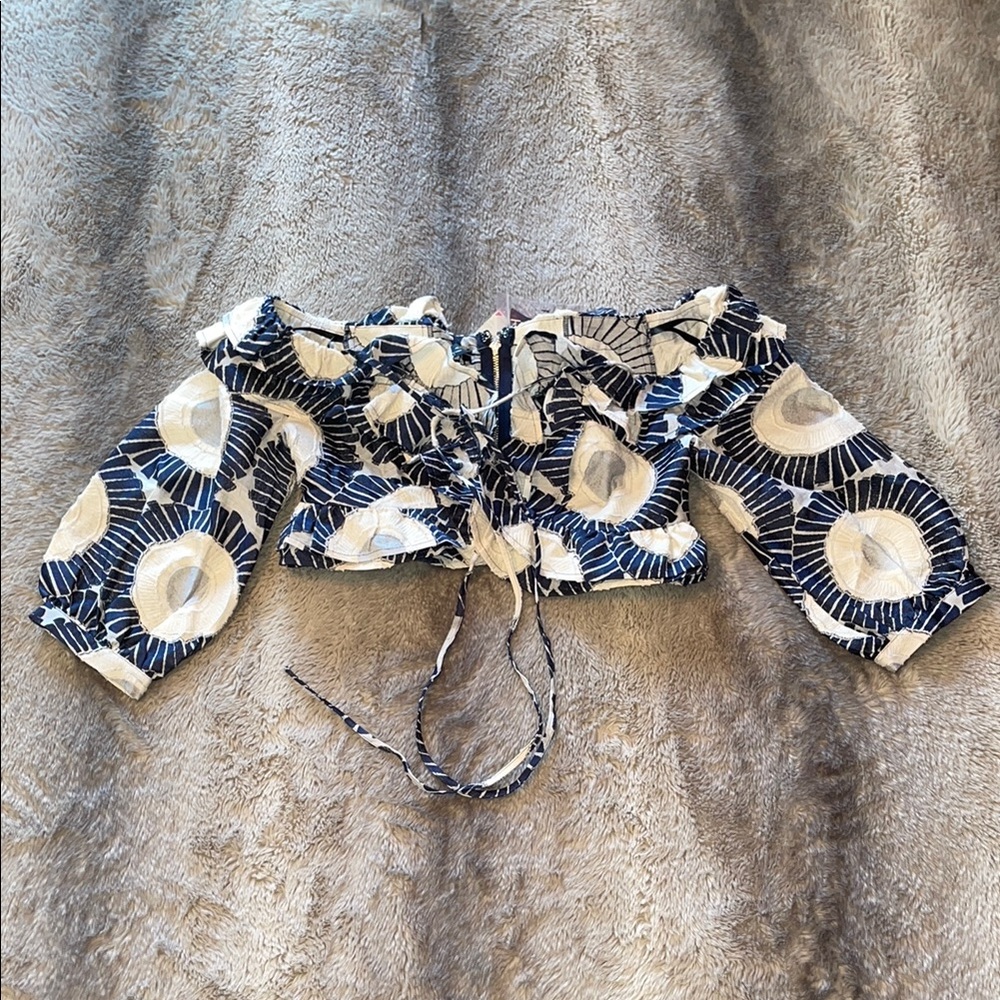 Bebe Navy & White Floral Denim Blouse 🔵